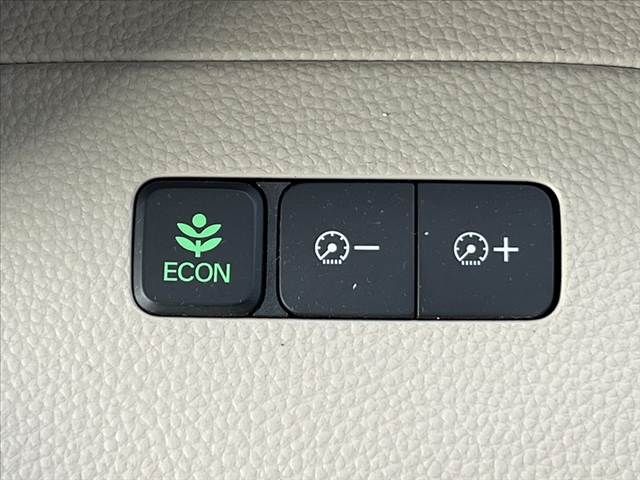 HONDA N BOX 2020 Image 31