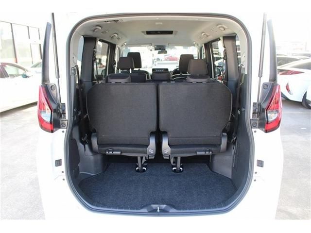 TOYOTA NOAH 2022 Image 31