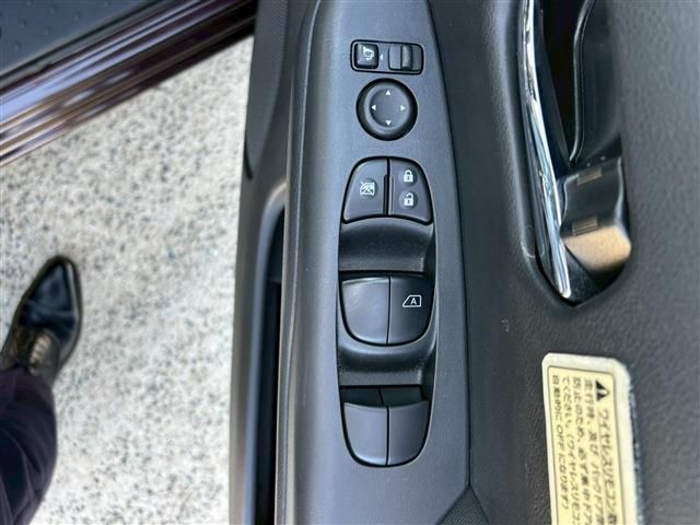 NISSAN SERENA  S-HYBRID 2017 Image 31