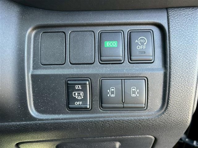 NISSAN SERENA  S-HYBRID 2017 Image 31