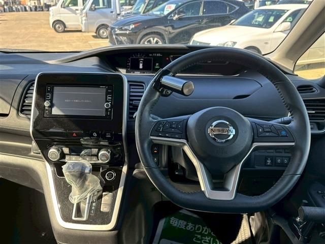 NISSAN SERENA  S-HYBRID 2017 Image 31