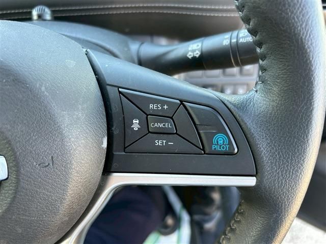 NISSAN SERENA  S-HYBRID 2017 Image 31