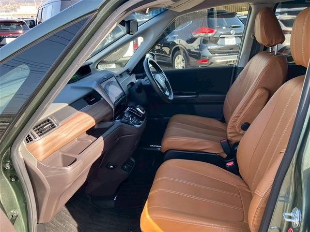 HONDA FREED HYBRID 2023 Image 31