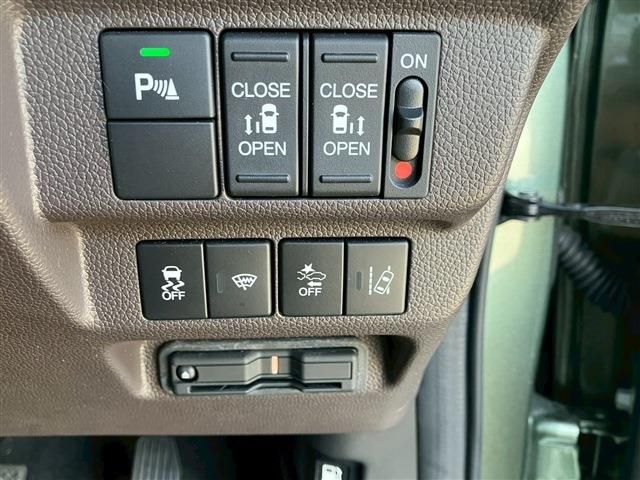 HONDA FREED HYBRID 2023 Image 31