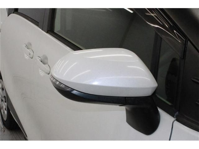 TOYOTA SIENTA 2015 Image 31