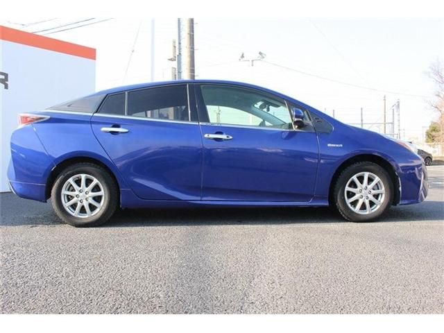 TOYOTA PRIUS 4WD 2016 Image 31