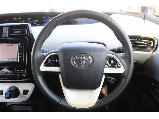 TOYOTA PRIUS 4WD 2016 Image 31