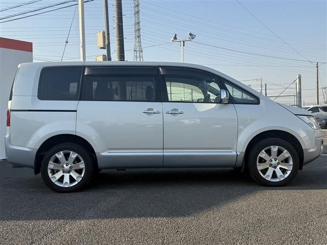 MITSUBISHI DELICA D:5 4WD 2016 Image 31