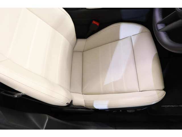 PORSCHE PANAMERA 2024 Image 31