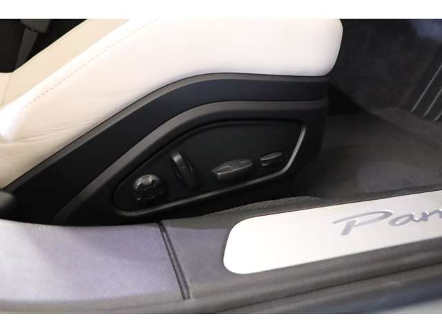 PORSCHE PANAMERA 2024 Image 31