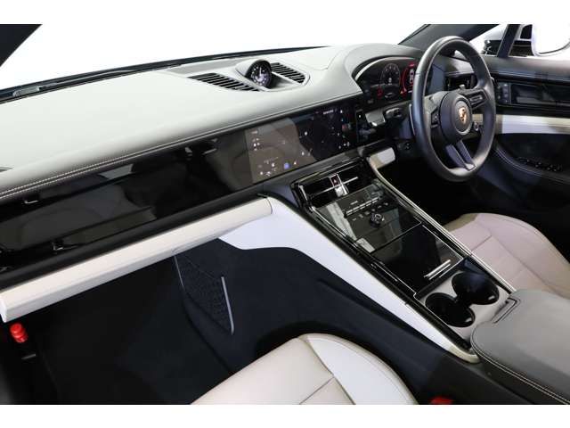 PORSCHE PANAMERA 2024 Image 31