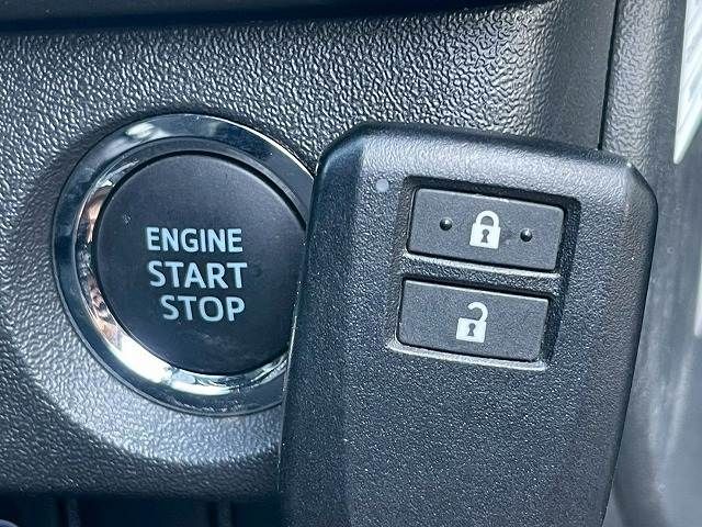 TOYOTA HIACE VAN 2WD 2023 Image 31