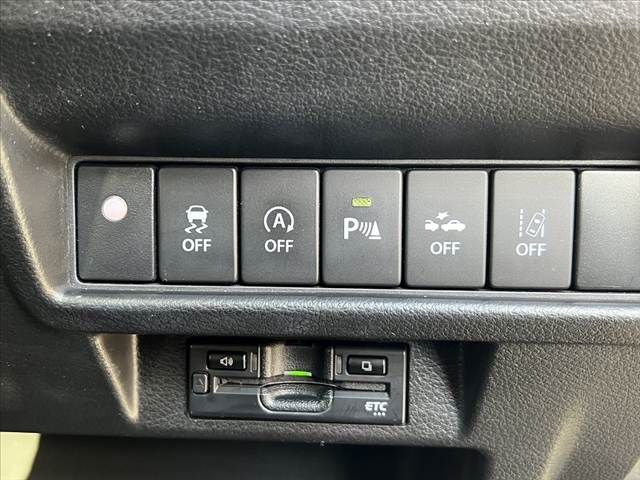 SUZUKI XBEE 4WD 2021 Image 31