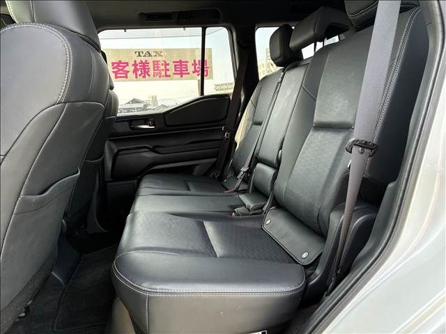 TOYOTA LANDCRUISER 250 2024 Image 31