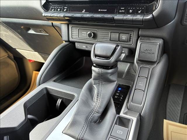 TOYOTA LANDCRUISER 250 2024 Image 31