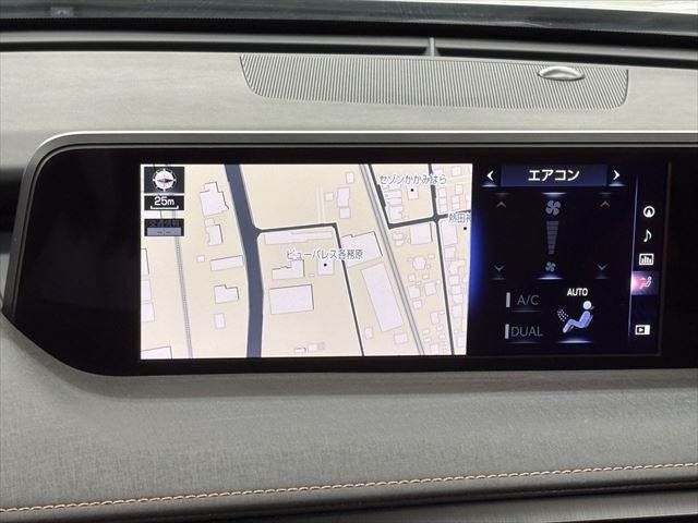 TOYOTA LEXUS UX250H 2018 Image 31