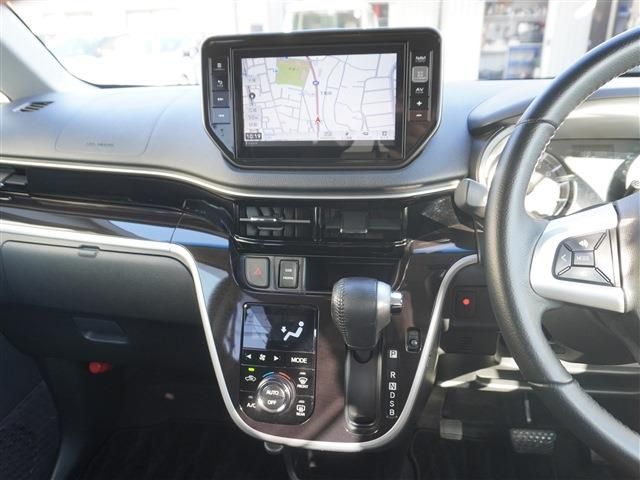 DAIHATSU MOVE CUSTOM 2017 Image 31