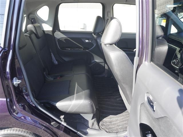 DAIHATSU MOVE CUSTOM 2017 Image 31