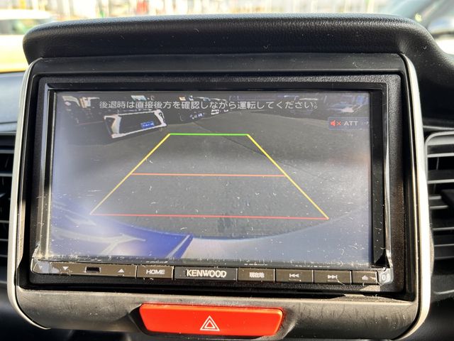 HONDA N BOX 2015 Image 31