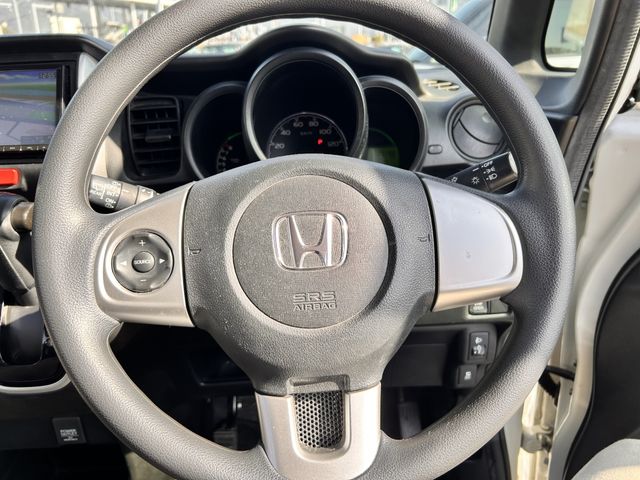 HONDA N BOX 2015 Image 31