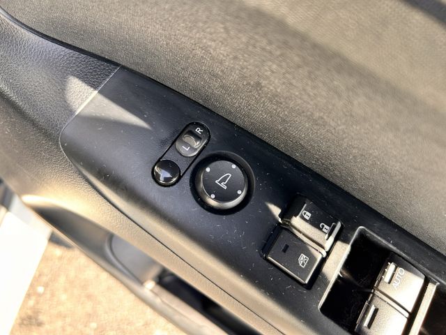 HONDA N BOX 2015 Image 31