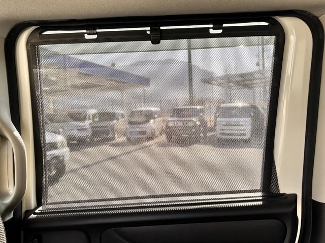 HONDA N BOX 2015 Image 31