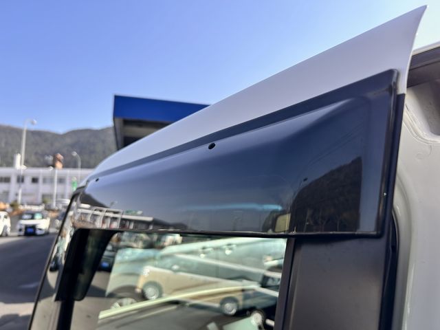 HONDA N BOX 2015 Image 31