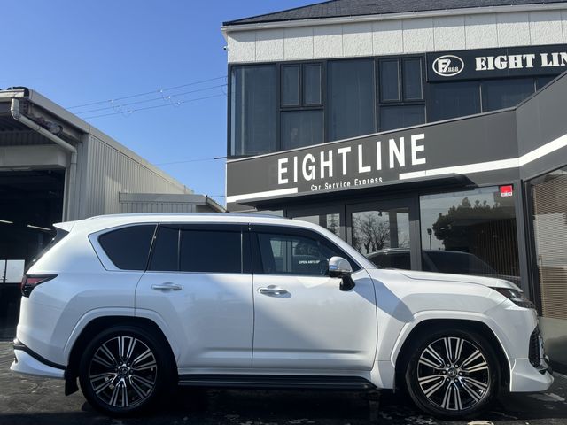 TOYOTA LEXUS LX600 2024 Image 31