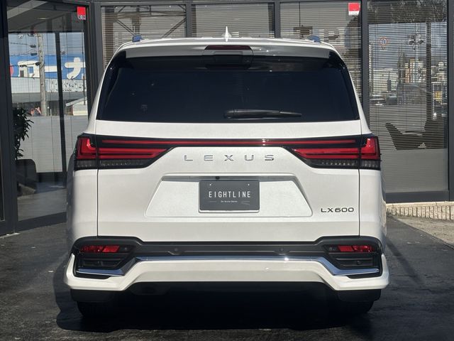 TOYOTA LEXUS LX600 2024 Image 31