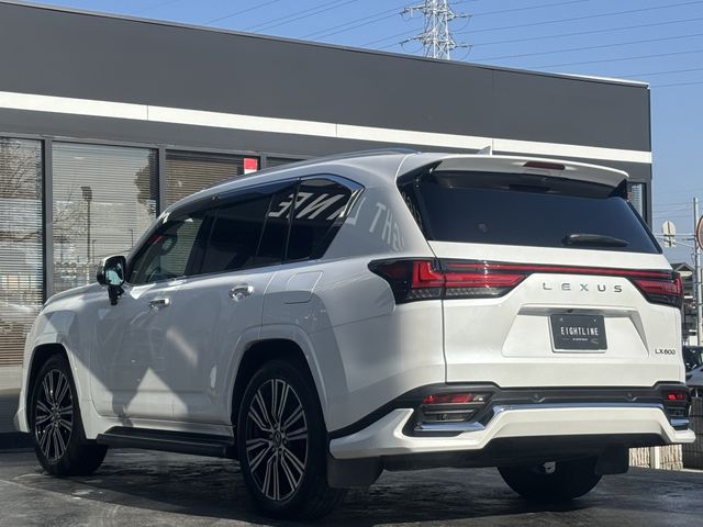 TOYOTA LEXUS LX600 2024 Image 31