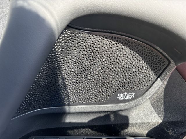 TOYOTA LEXUS LX600 2024 Image 31