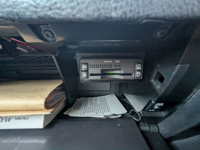 TOYOTA CROWN MAJESTA 2006 Image 31