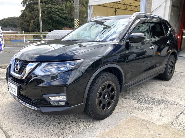 NISSAN X-TRAIL 2WD 2018 Image 31