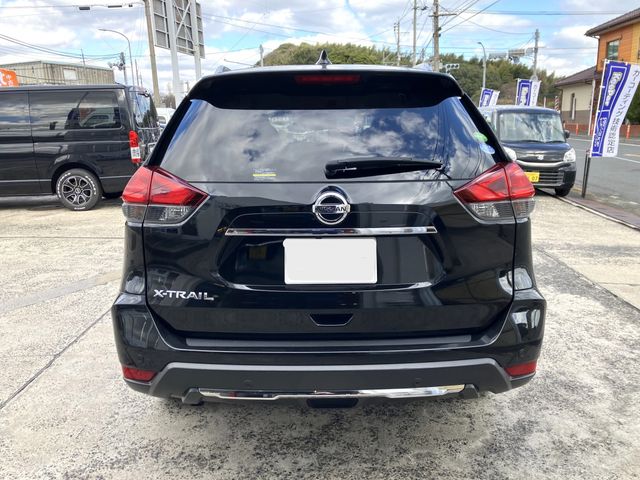 NISSAN X-TRAIL 2WD 2018 Image 31