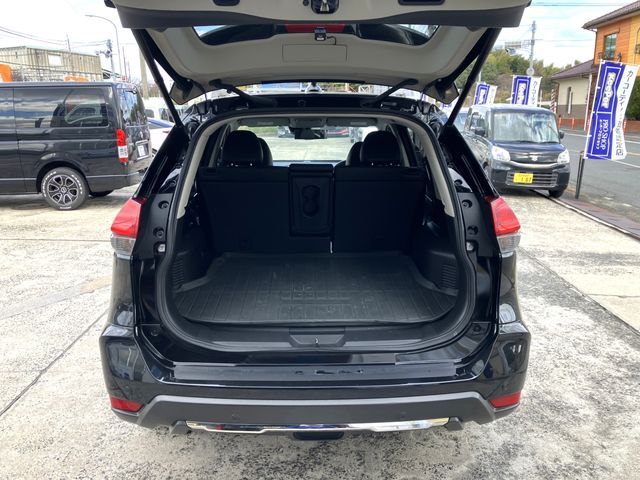 NISSAN X-TRAIL 2WD 2018 Image 31