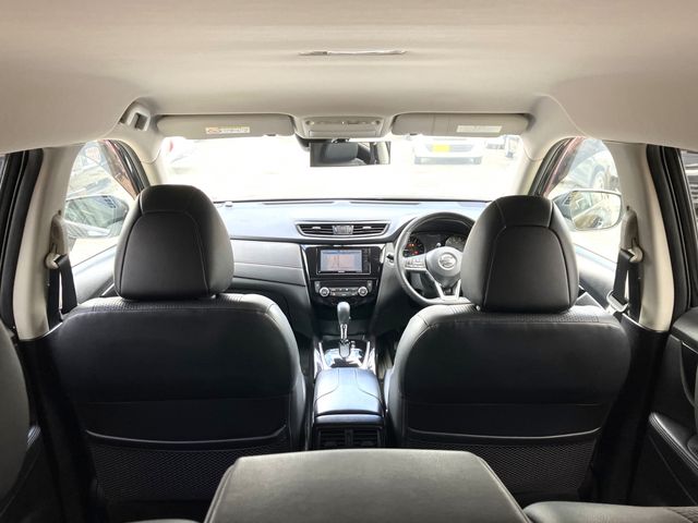 NISSAN X-TRAIL 2WD 2018 Image 31