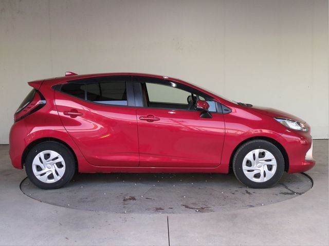 TOYOTA AQUA 2021 Image 31