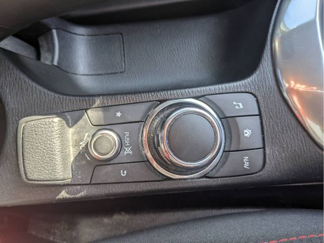 MAZDA DEMIO 4WD 2015 Image 31