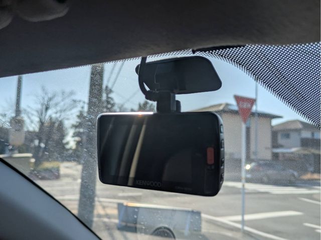 MAZDA DEMIO 4WD 2015 Image 31