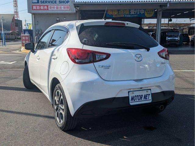 MAZDA DEMIO 4WD 2015 Image 31