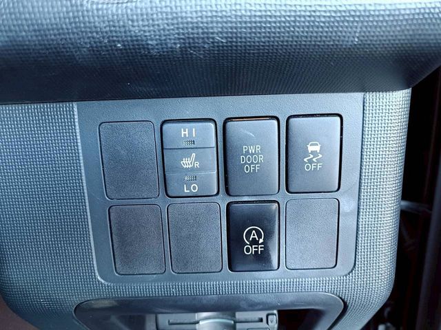 TOYOTA PORTE 2013 Image 31