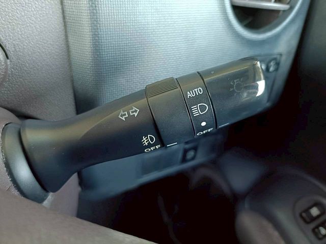 TOYOTA PORTE 2013 Image 31