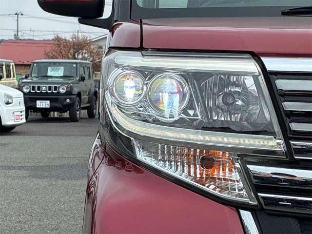 DAIHATSU TANTO CUSTOM 4WD 2017 Image 31