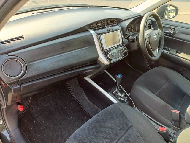 TOYOTA COROLLA FIELDER HYBR 2013 Image 31