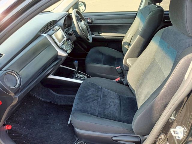 TOYOTA COROLLA FIELDER HYBR 2013 Image 31