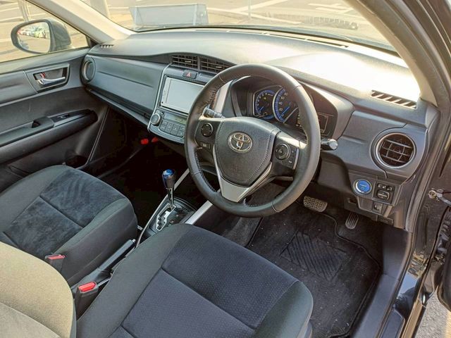 TOYOTA COROLLA FIELDER HYBR 2013 Image 31