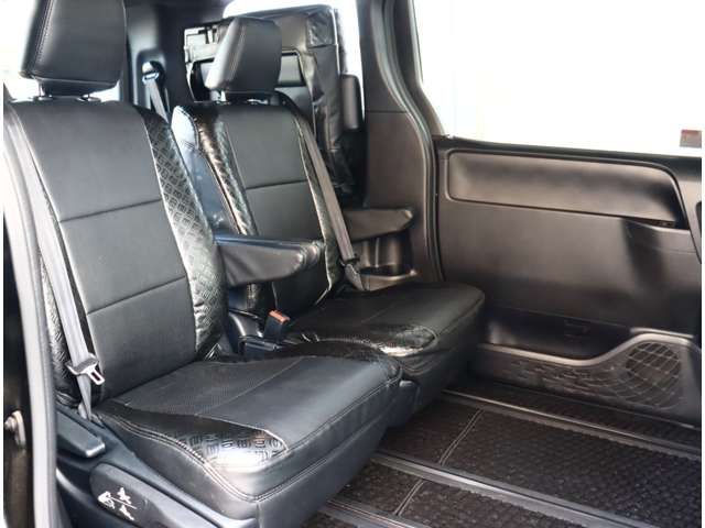 TOYOTA VOXY 2017 Image 31