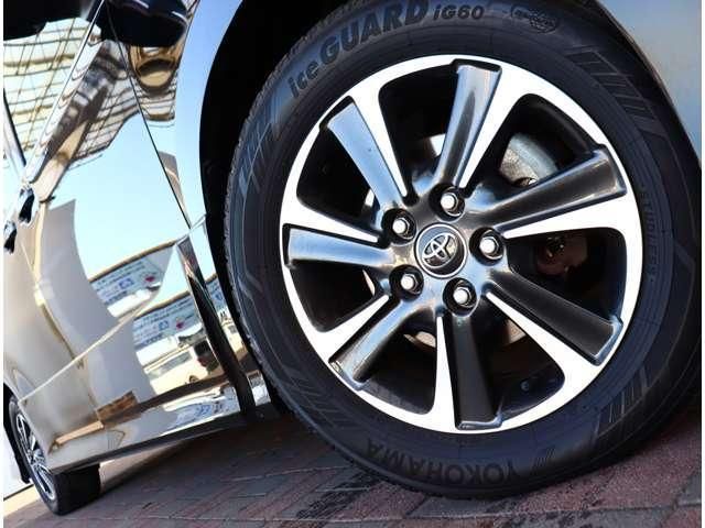 TOYOTA VOXY 2017 Image 31