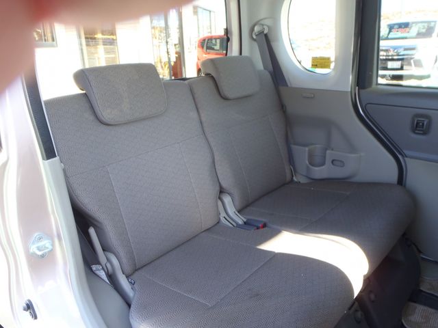 DAIHATSU TANTO 2012 Image 31