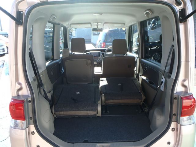 DAIHATSU TANTO 2012 Image 31